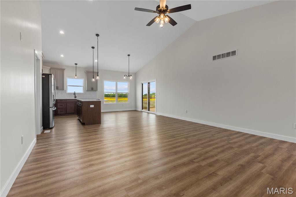 914 Seneca Drive Waterloo, IL 62298 - Photo 11 of 38