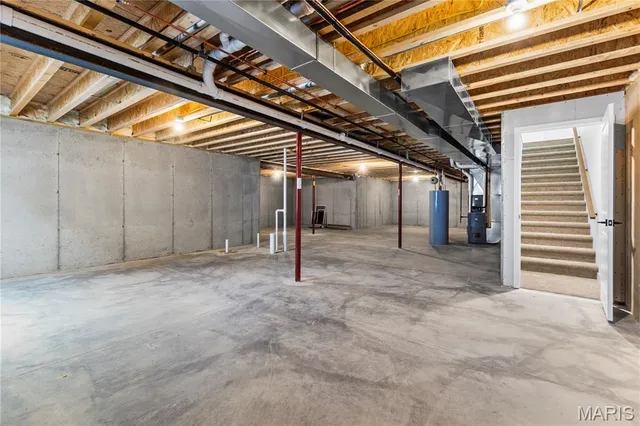 $440,100 | 914 Seneca Drive, Waterloo, IL 62298