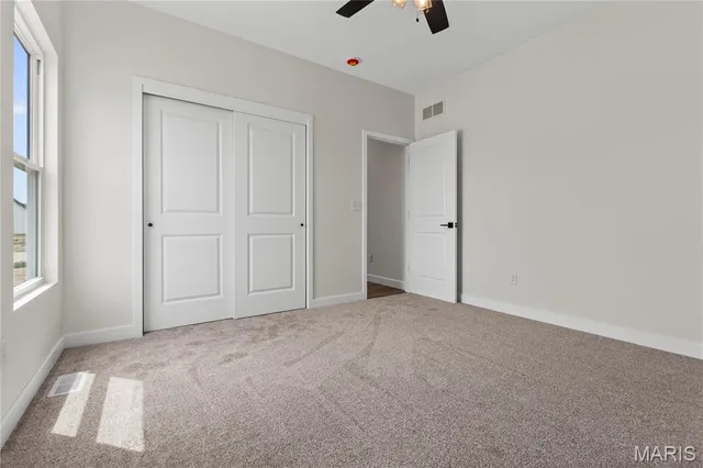 $440,100 | 914 Seneca Drive, Waterloo, IL 62298