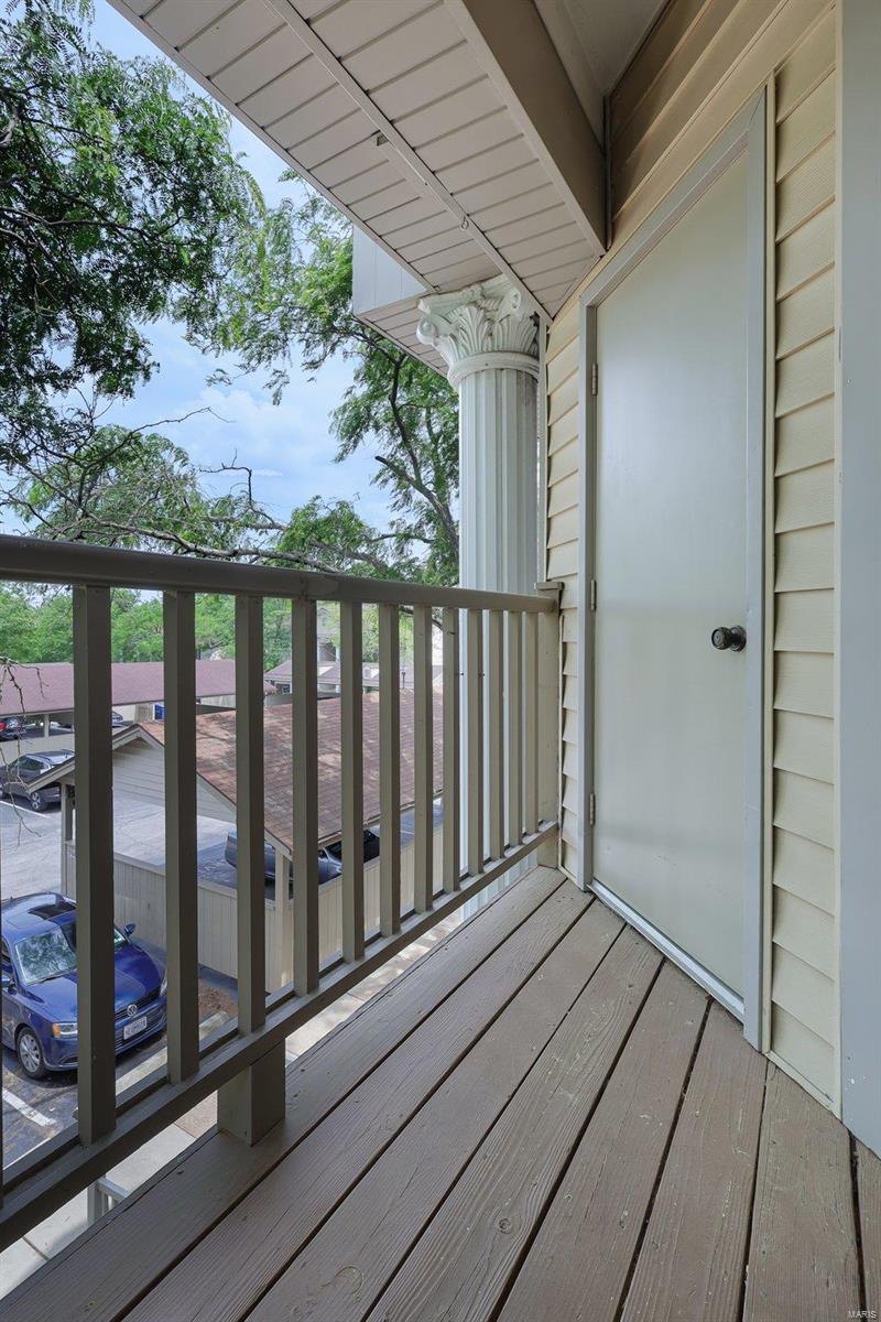 708 Ridgeside Drive, Unit L Ballwin, MO 63021 - Photo 13 of 17 Gallery Image 13
