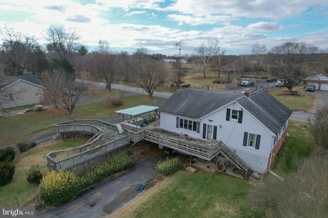 $275,000 | 119 Old Leetown Pike, Kearneysville, WV 25430
