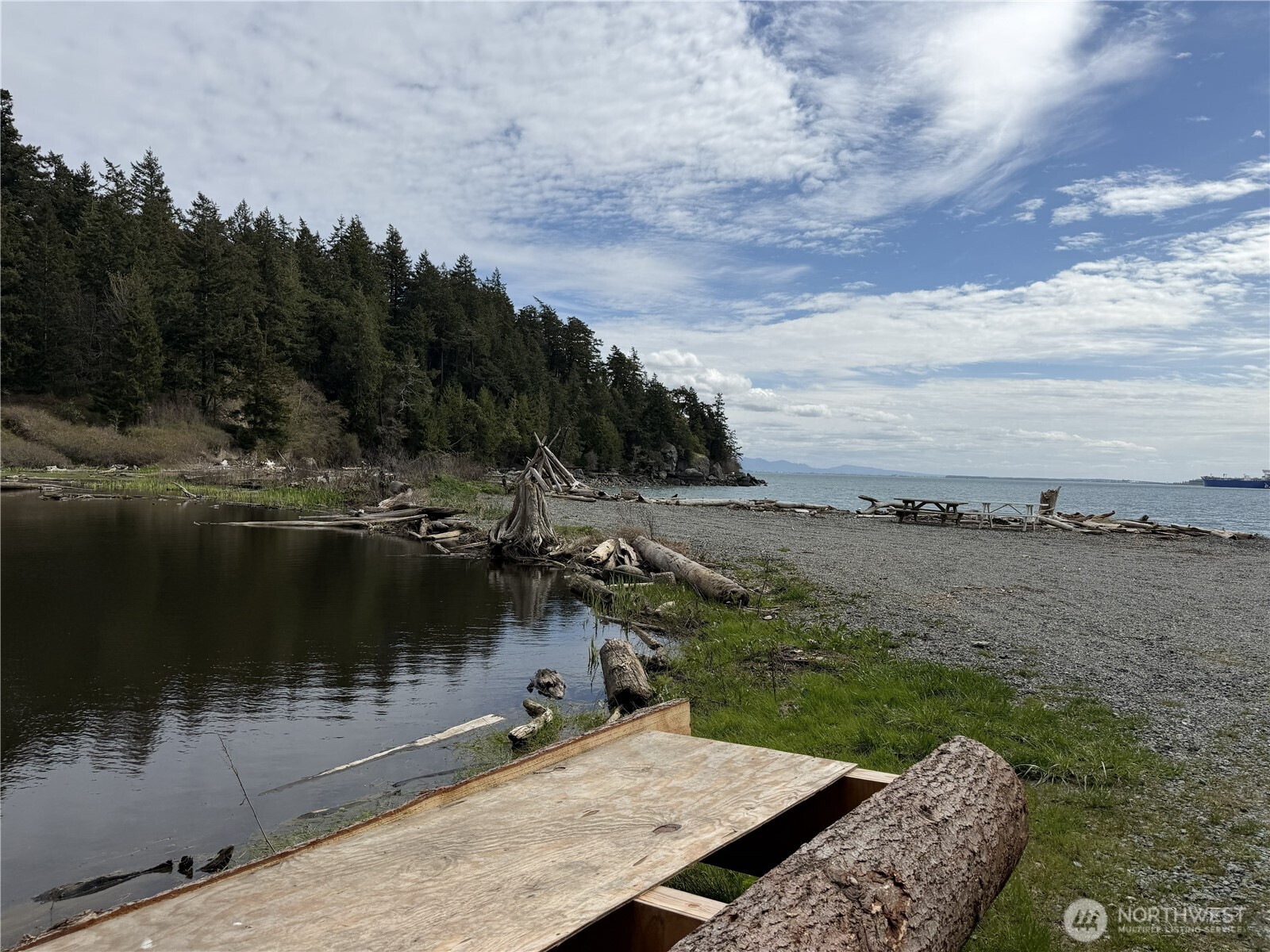 7670 Holiday Boulevard Anacortes, WA 98221 - Photo 11 of 21