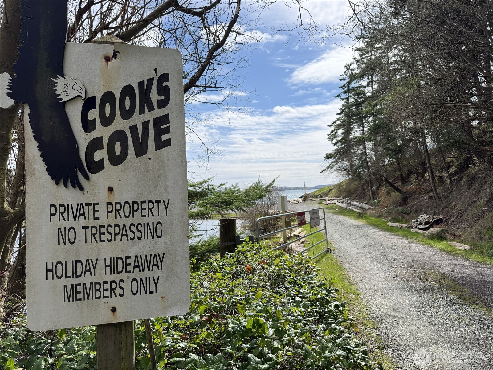 7670 Holiday Boulevard Anacortes, WA 98221 - Photo 8 of 21