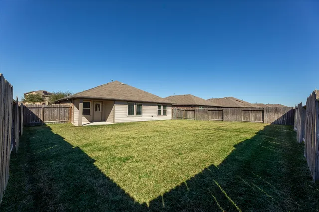 $2,300 | 1827 Brady Shores Drive, Richmond, TX 77469