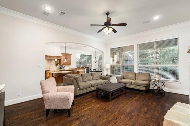 $839,900 | 843 Bear Crossing Drive, Allen, TX 75013