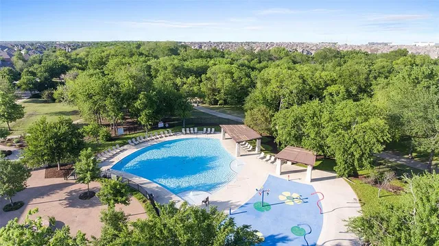 $839,900 | 843 Bear Crossing Drive, Allen, TX 75013