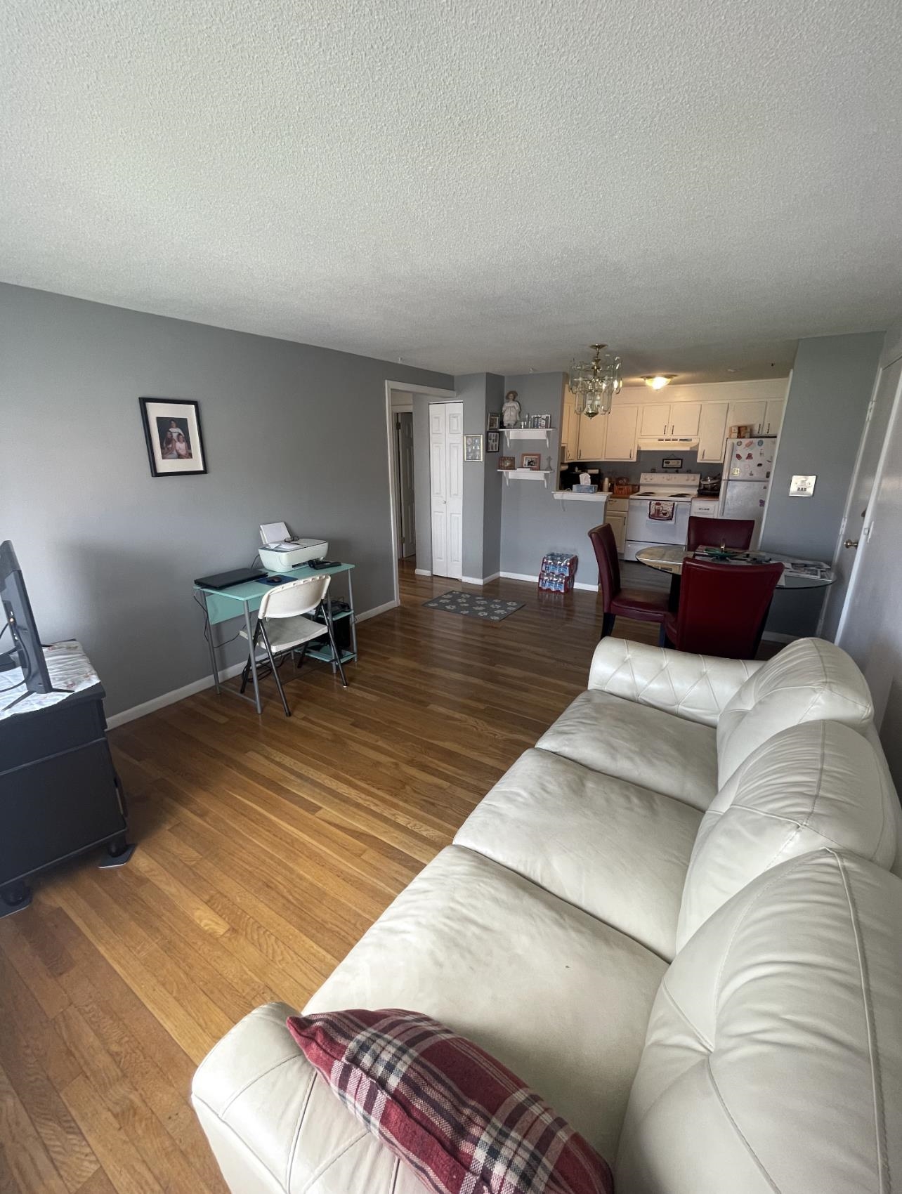 99 Cluff Crossing Road, Unit D9 Salem, NH 03079 - Photo 6 of 13