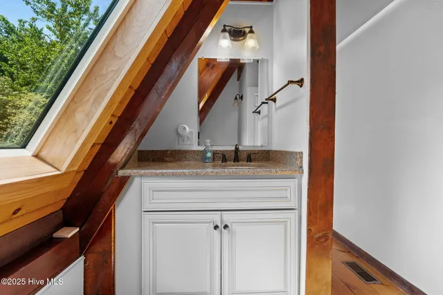 $639,000 | 151 Firetree Lane, West End, NC 27376