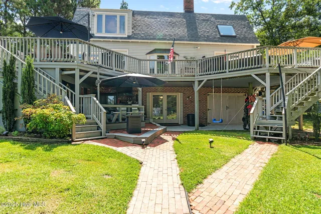 $639,000 | 151 Firetree Lane, West End, NC 27376