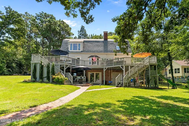 $639,000 | 151 Firetree Lane, West End, NC 27376