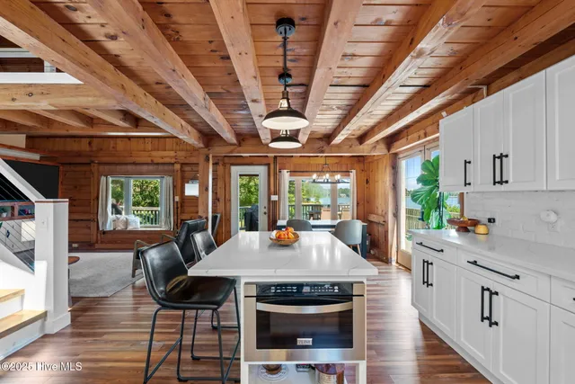 $639,000 | 151 Firetree Lane, West End, NC 27376