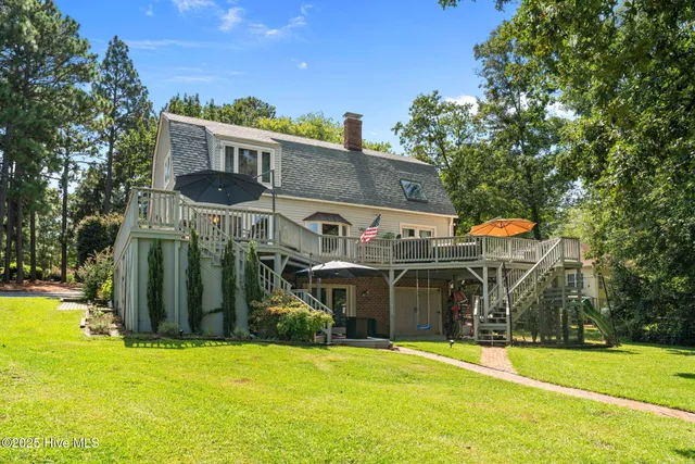 $639,000 | 151 Firetree Lane, West End, NC 27376