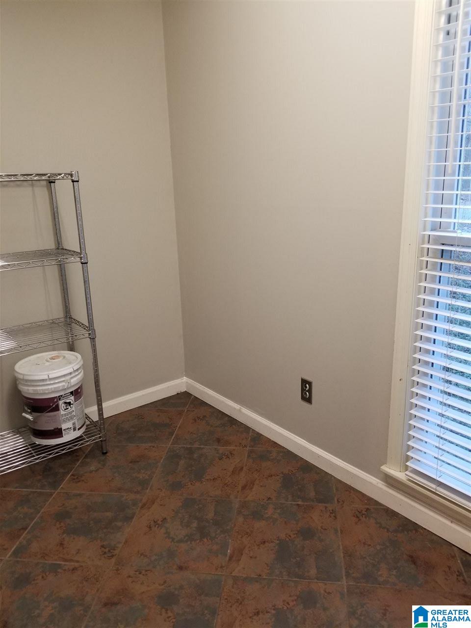 18 Oak Ridge Drive Pelham, AL 35124 - Photo 10 of 36