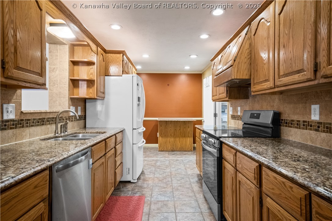 194 Shawnee Estates Winfield, WV 25213 - Photo 12 of 49 Gallery Image 12