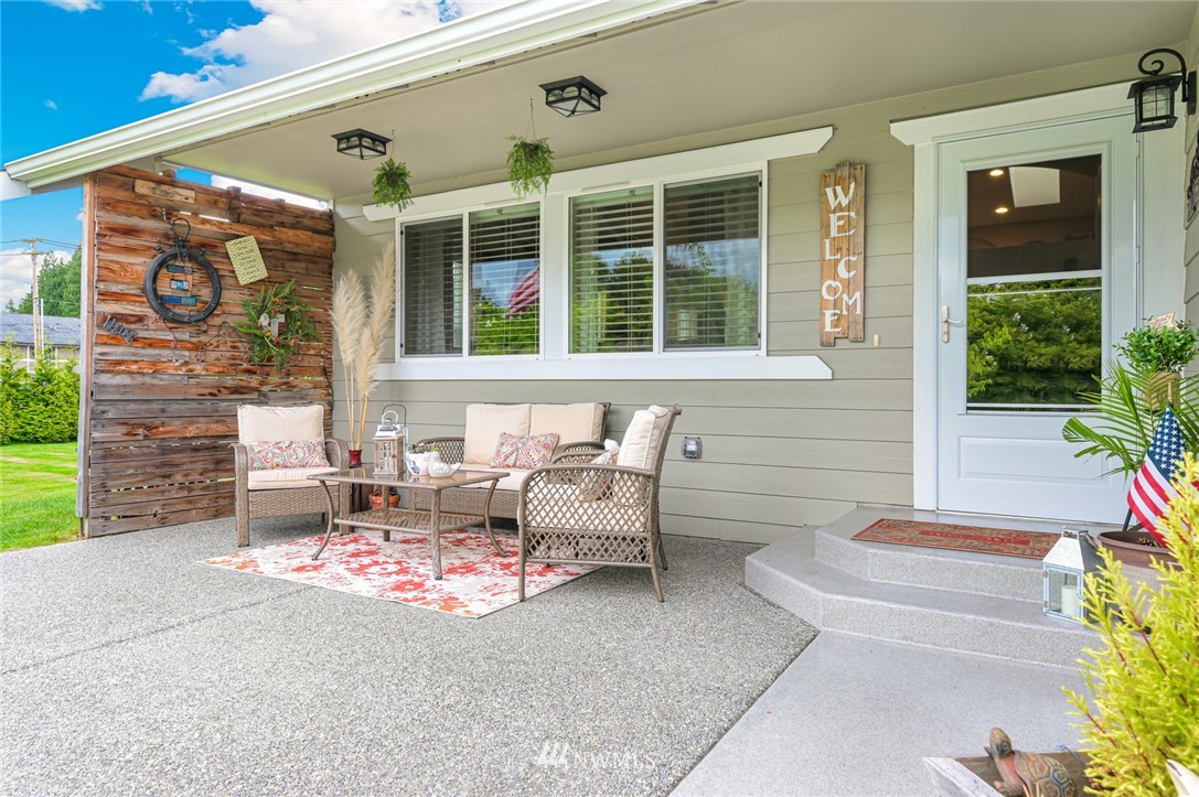 21474 Rolling Ridge Drive Sedro-Woolley, WA 98284 - Photo 4 of 40 Gallery Image 4