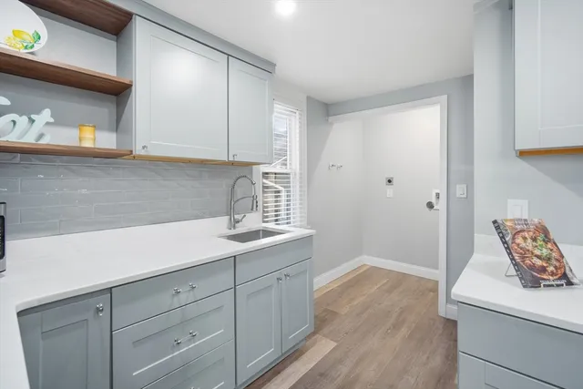 $329,000 | 106 Amherst Street, Springfield, MA 01109