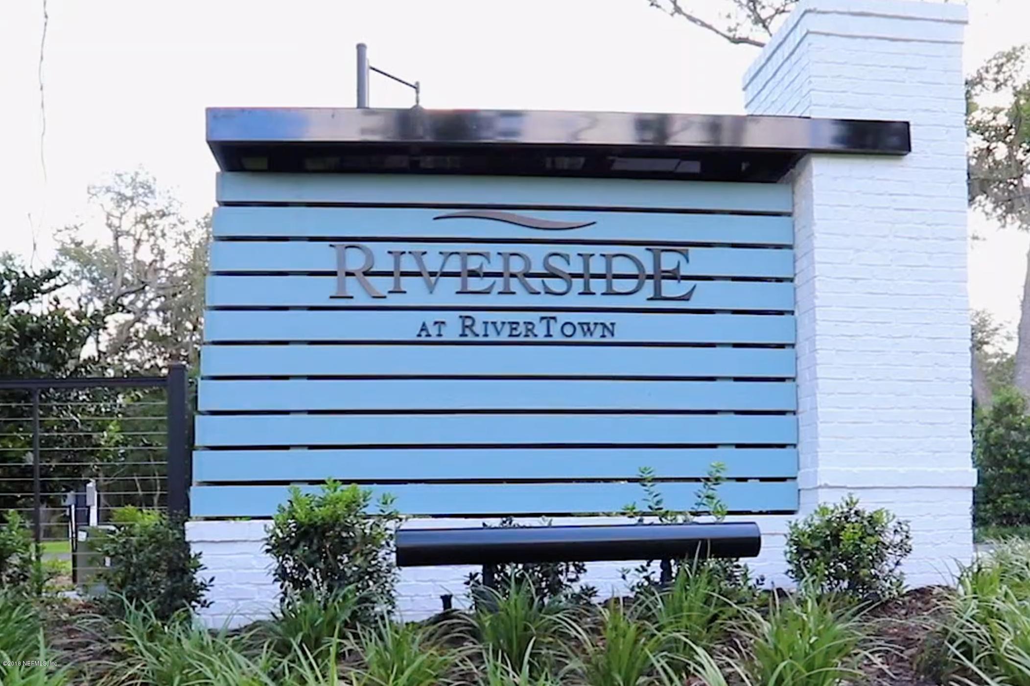 302 Hallowes Cove St. Johns, FL 32259 - Photo 3 of 14 a front view of a house with a garden