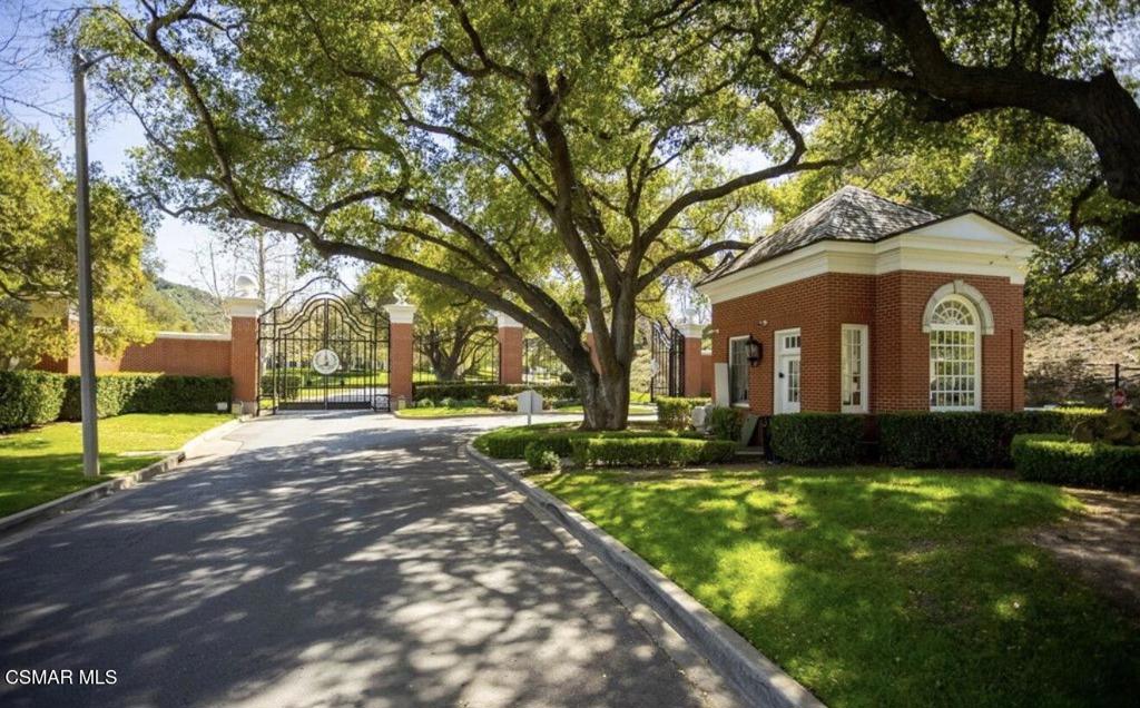 44 Upper Lake Road Lake Sherwood, CA 91361 - Photo 10 of 10