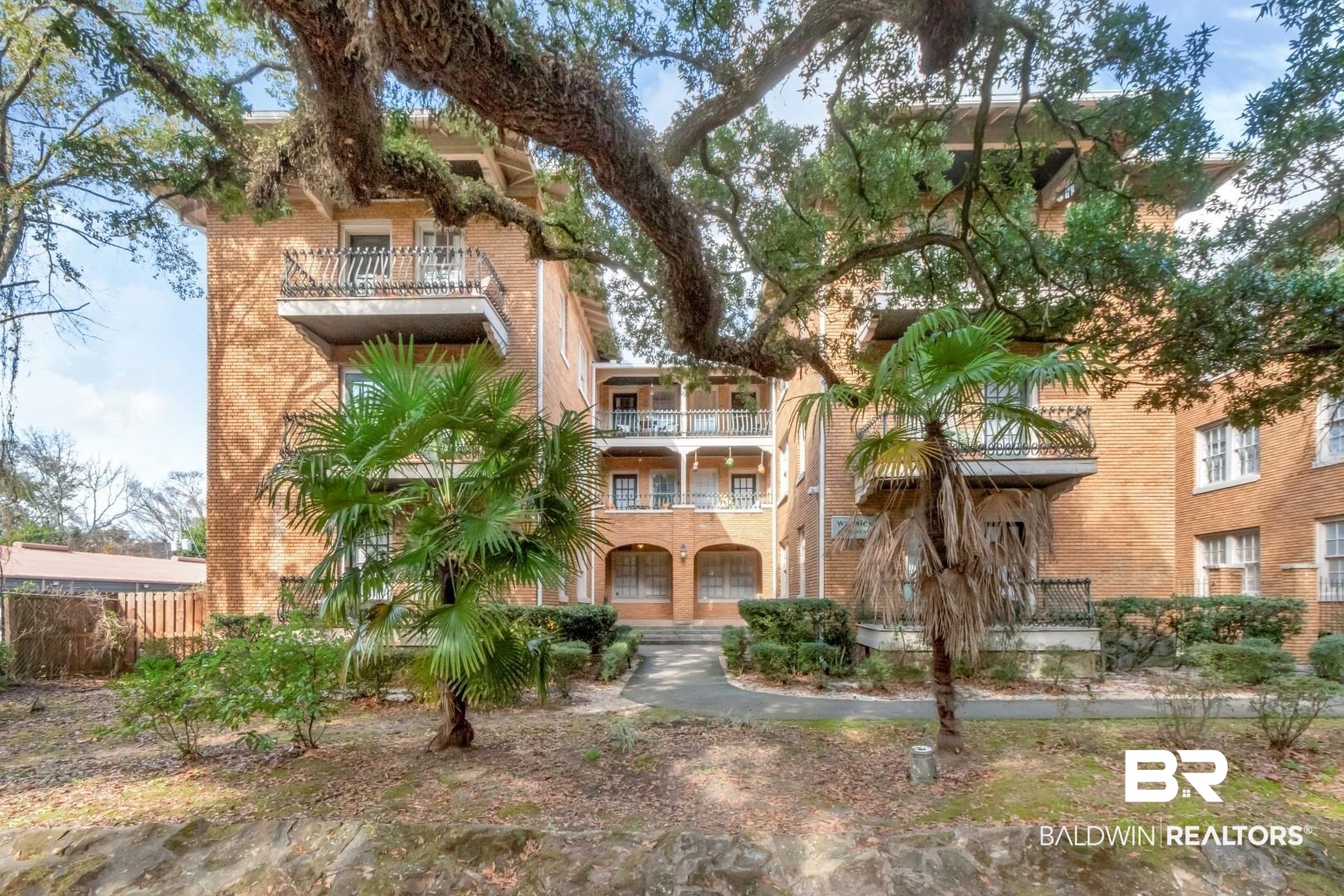 View of apartment building / complex