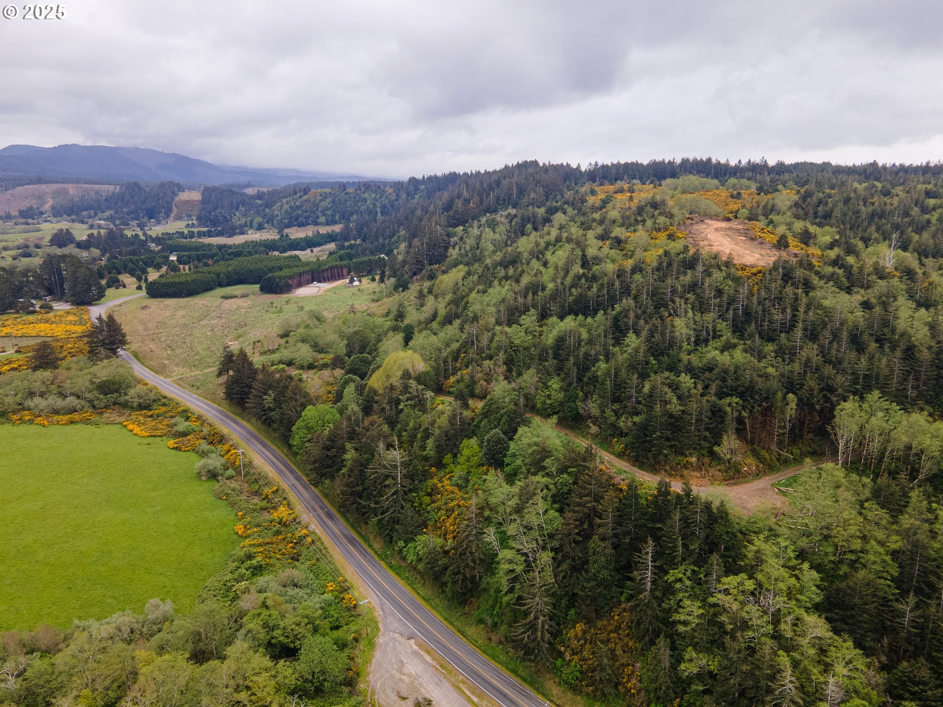Elk River Road Port Orford, OR 97465 - Photo 16 of 22 Gallery Image 16
