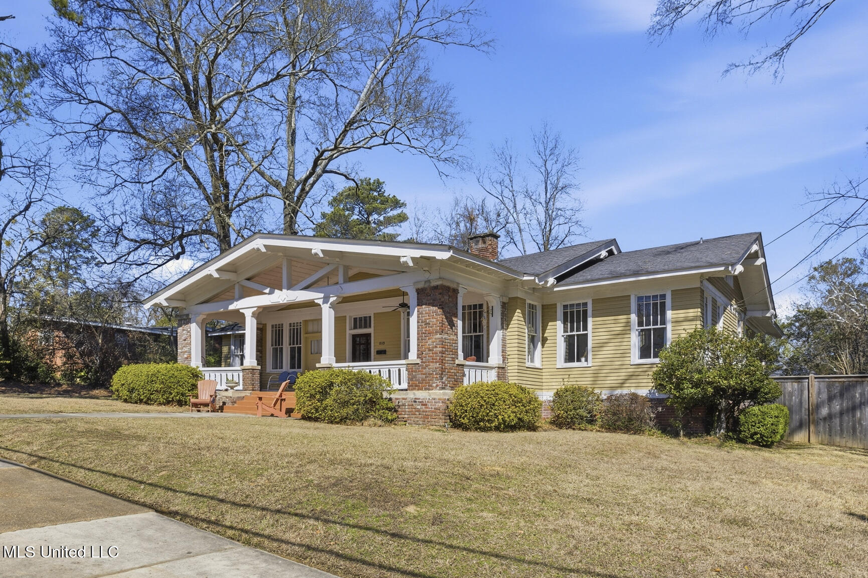 818 Pinehurst Street Jackson, MS 39202 - Photo 2 of 37 818 Pinehurst-1