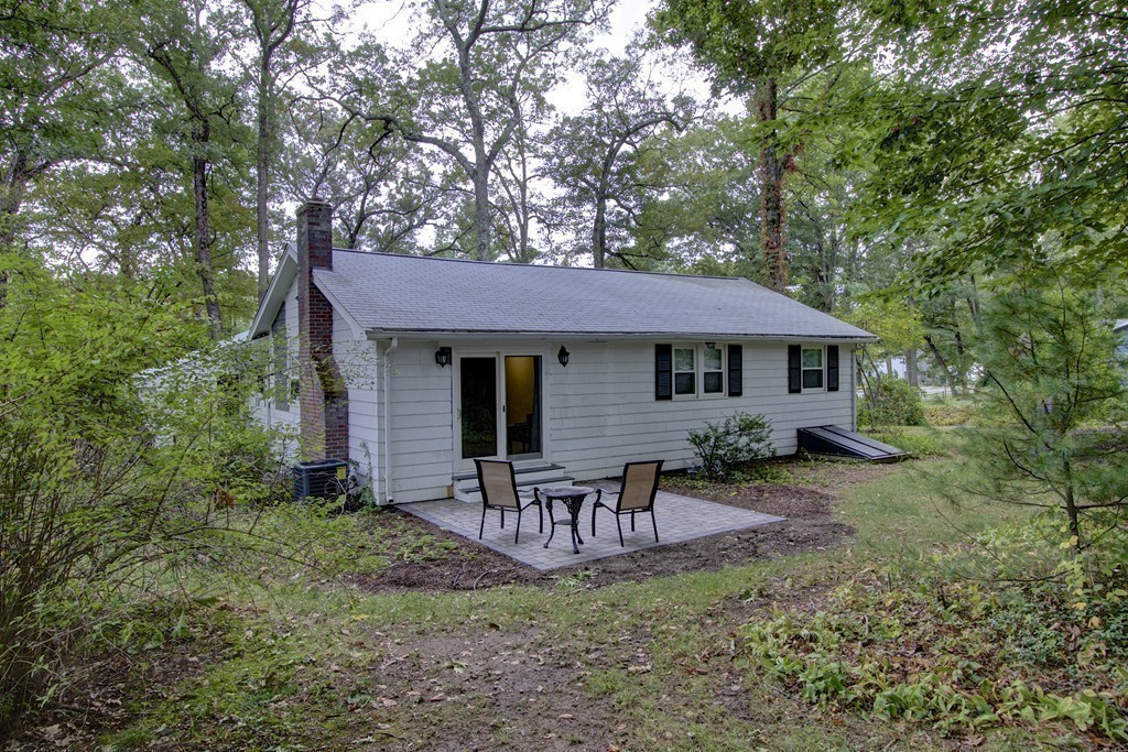 12 Dover Road Millis, MA 02054 - Photo 17 of 20 Gallery Image 17