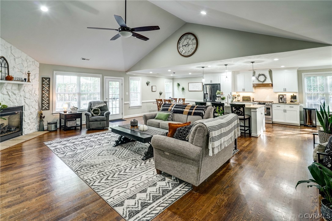 516 Enon Church Road Chester, VA 23836 - Photo 10 of 48