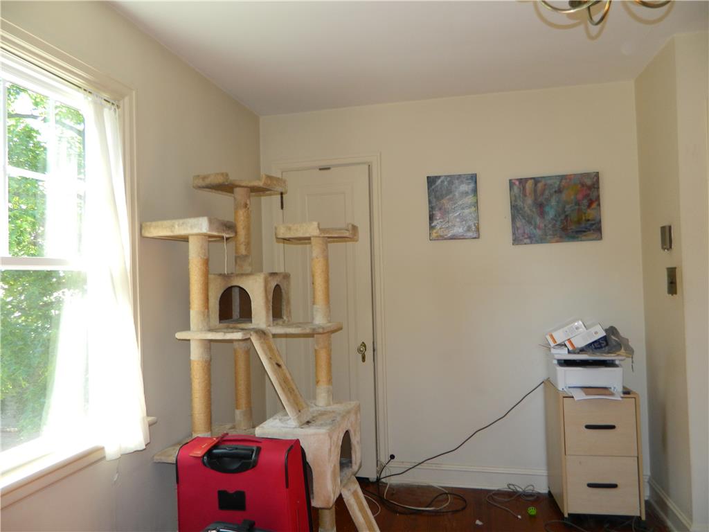 2130 Huntington Street Bethlehem, PA 18017 - Photo 20 of 23 Well-lit room with ample natural light offers a comfortable and versatile living space.