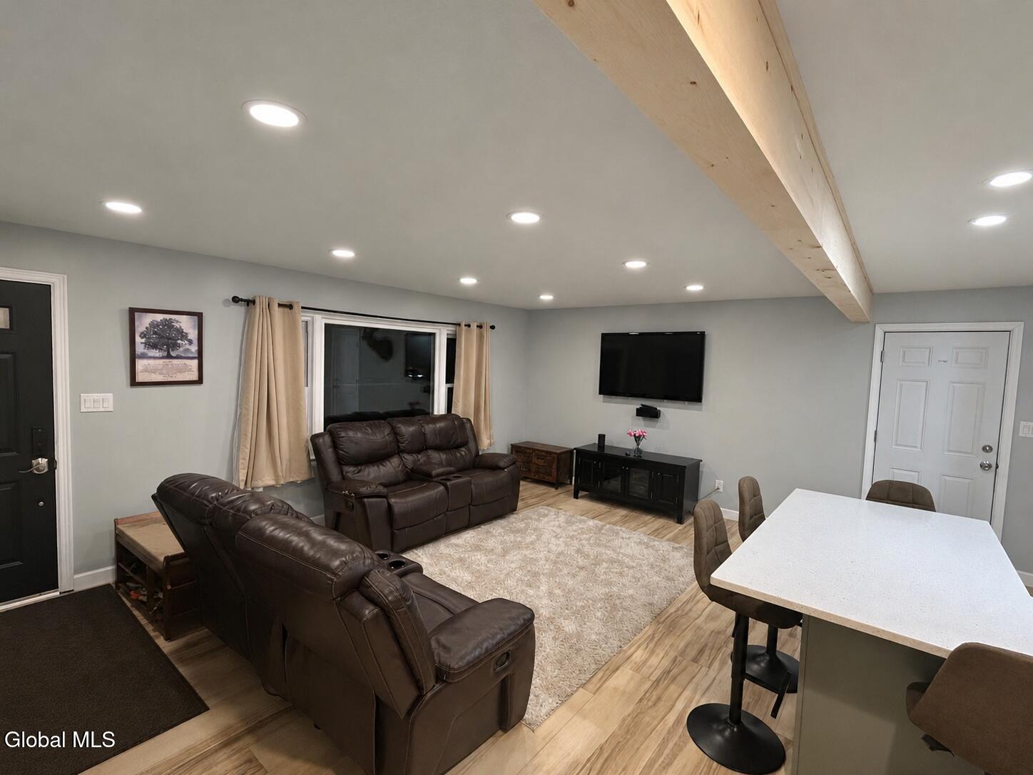 811 Duanesburg Road Schenectady, NY 12306 - Photo 12 of 38 1000015150
