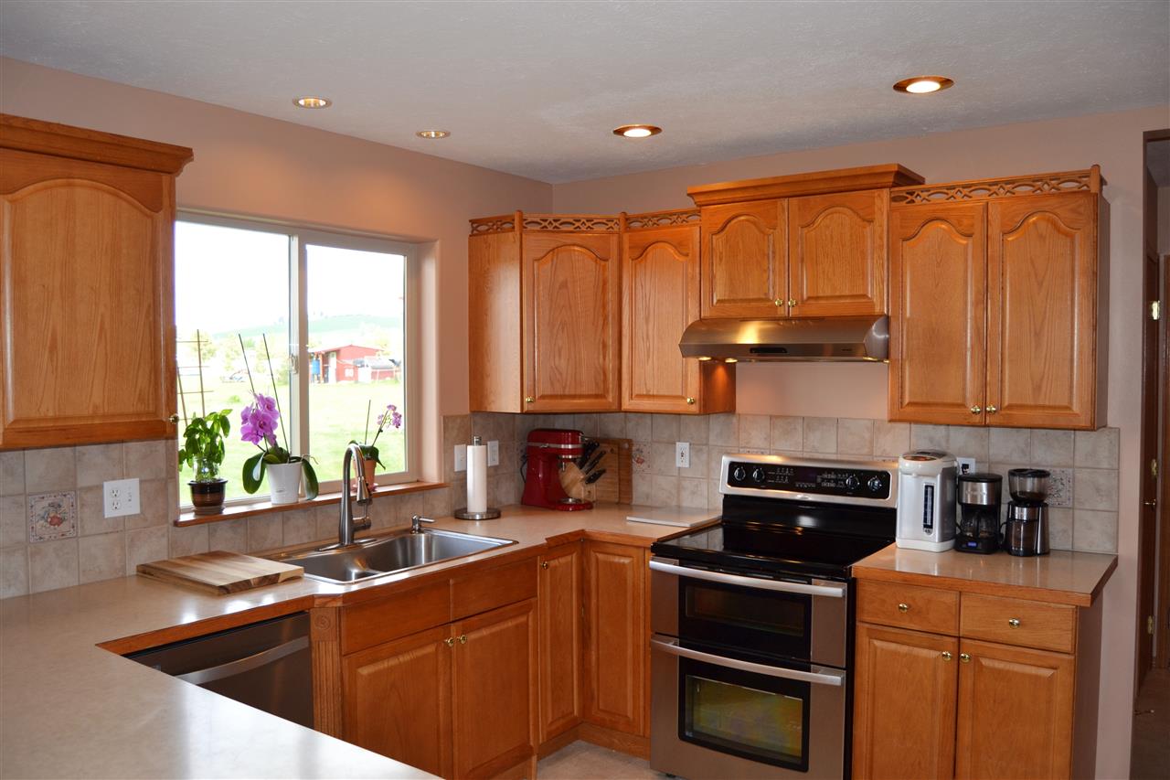 317 West Stutler Road Spokane, WA 99224 - Photo 3 of 20