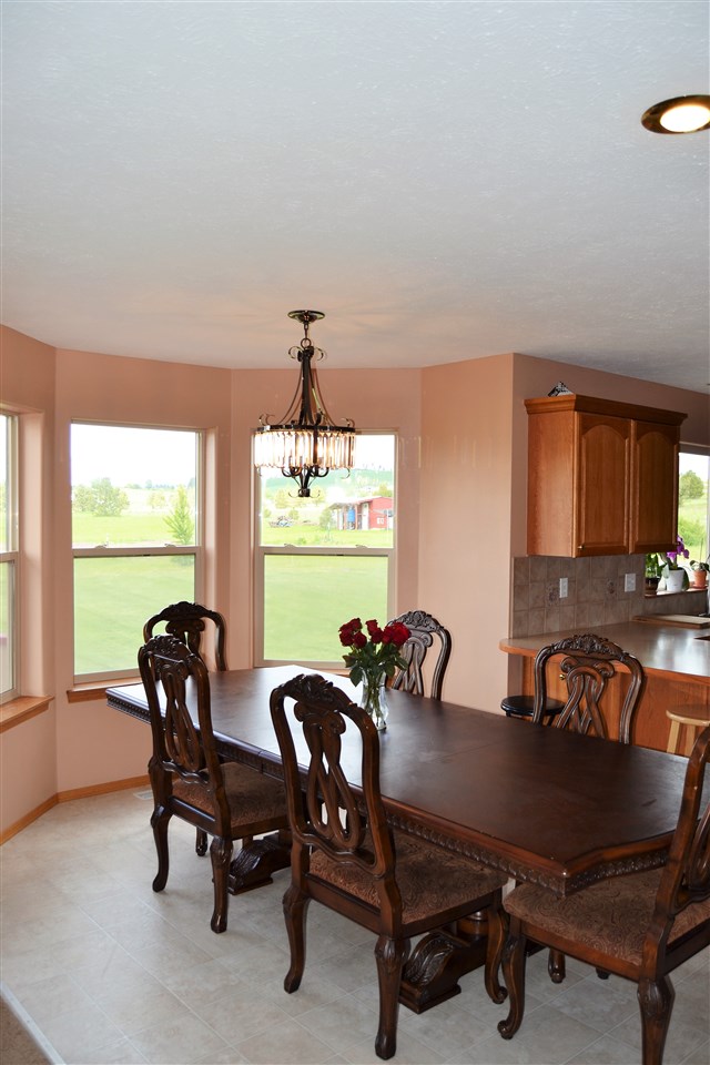 317 West Stutler Road Spokane, WA 99224 - Photo 5 of 20