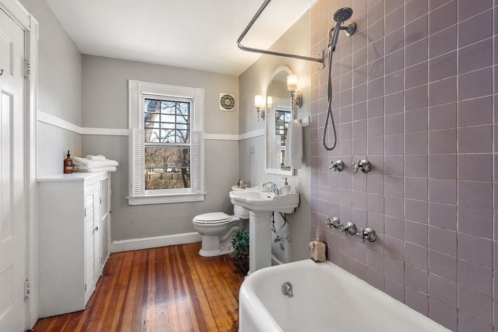 73 Washington Road Springfield, MA 01108 - Photo 19 of 42