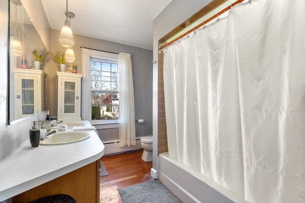 73 Washington Road Springfield, MA 01108 - Photo 23 of 42