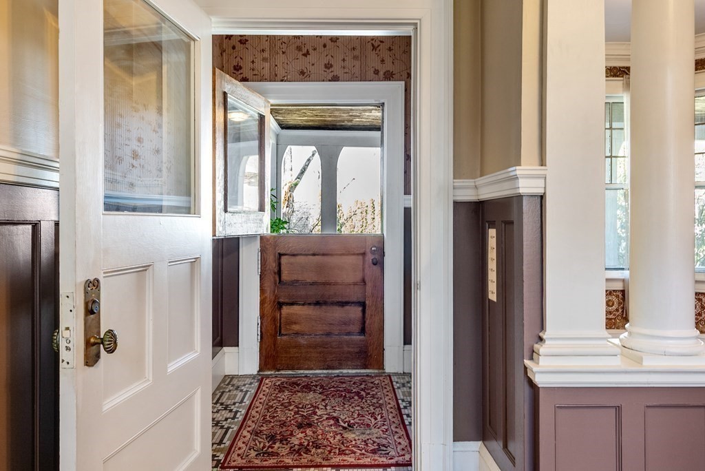 73 Washington Road Springfield, MA 01108 - Photo 32 of 42
