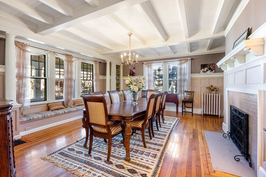 73 Washington Road Springfield, MA 01108 - Photo 5 of 42