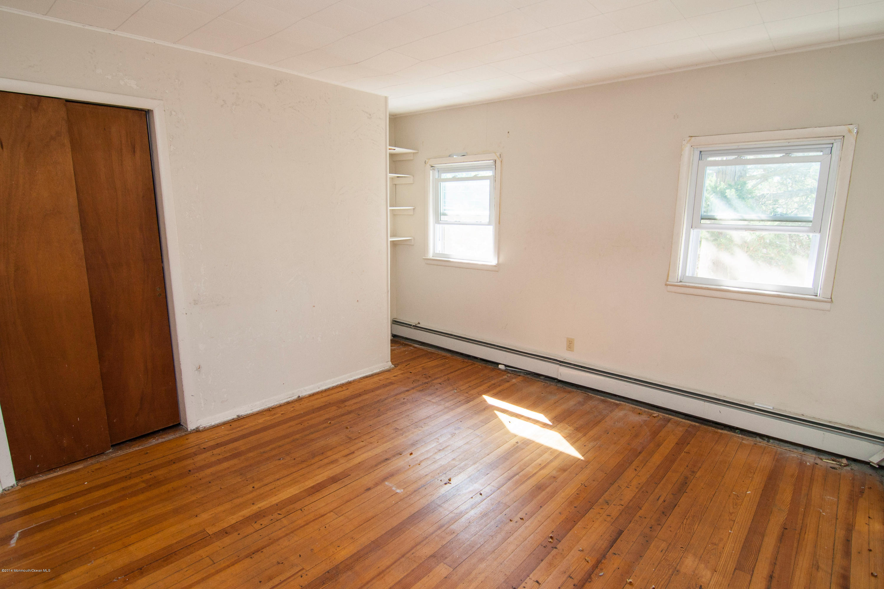 556 Ocean Road Spring Lake Heights, NJ 07762 - Photo 14 of 19 2nd Floor Master Bedroom
