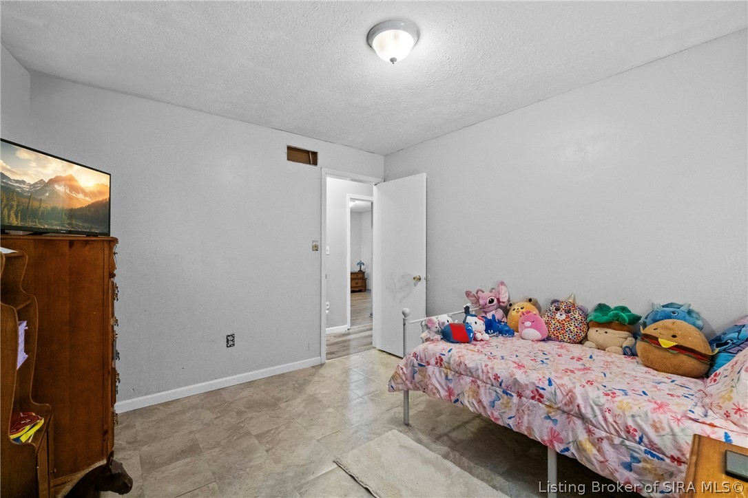 9690 South Voyles Road Pekin, IN 47165 - Photo 17 of 36