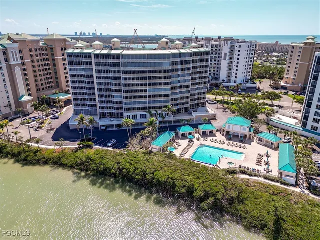 $795,000 | 4141 Bay Beach Lane, Unit 442, Fort Myers Beach, FL 33931