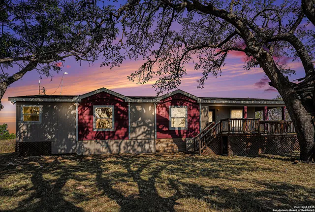 $289,000 | 5128 West Ditto Road, Poteet, TX 78065