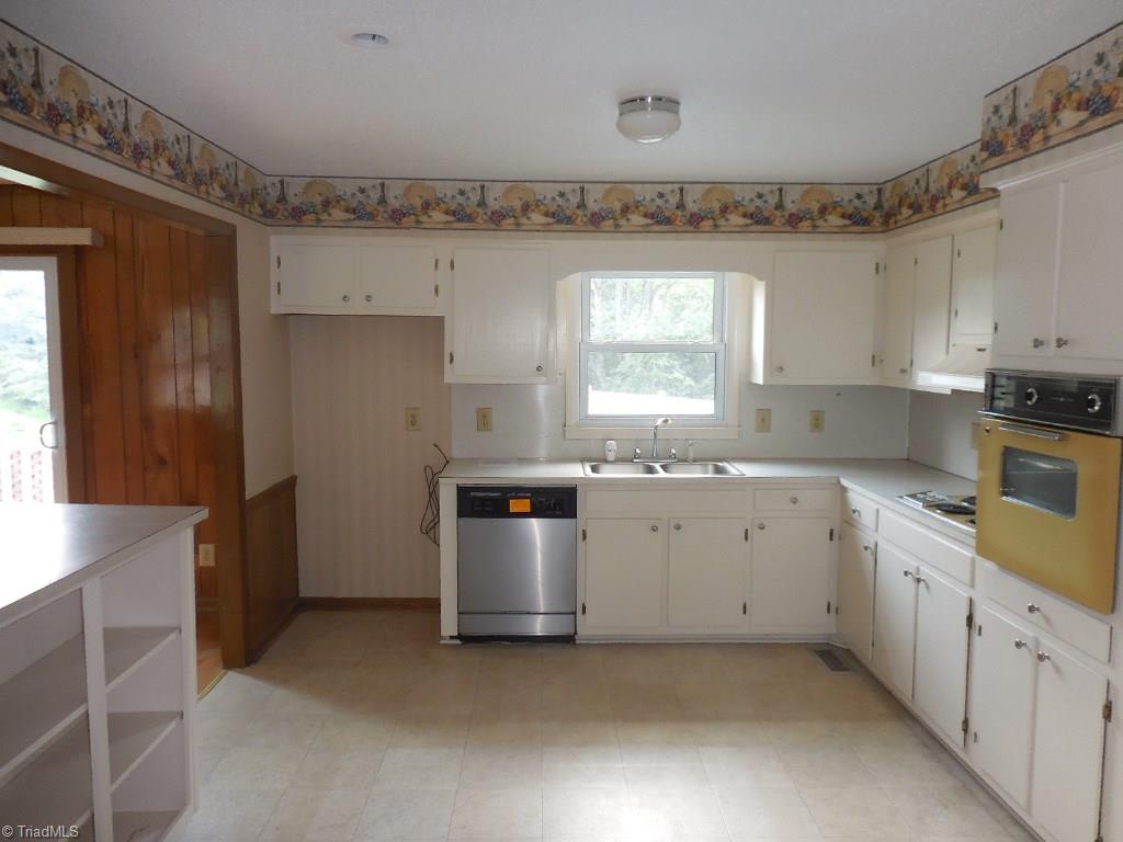 1280 Oak Level Church Road Stokesdale, NC 27357 - Photo 11 of 18 Gallery Image 11
