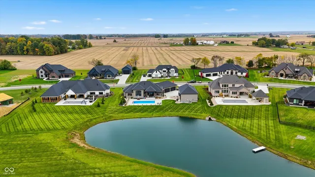 $2,290,000 | 3961 Chapel Hill Court, Bargersville, IN 46106