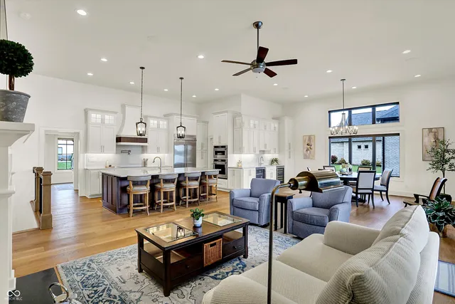 $2,290,000 | 3961 Chapel Hill Court, Bargersville, IN 46106