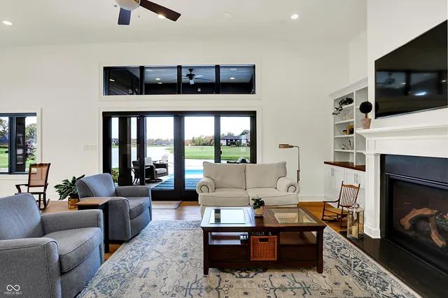 $2,290,000 | 3961 Chapel Hill Court, Bargersville, IN 46106