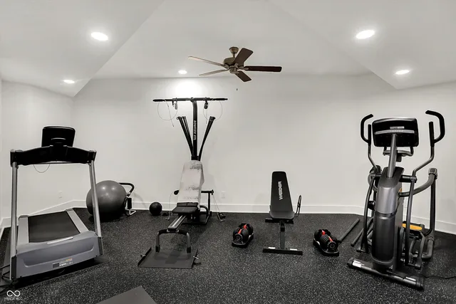 $2,290,000 | 3961 Chapel Hill Court, Bargersville, IN 46106