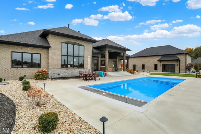 $2,290,000 | 3961 Chapel Hill Court, Bargersville, IN 46106