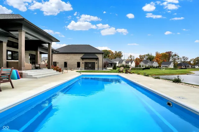 $2,290,000 | 3961 Chapel Hill Court, Bargersville, IN 46106