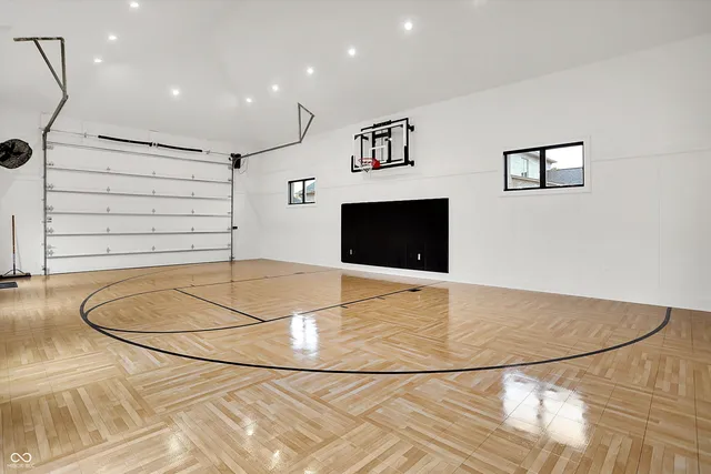 $2,290,000 | 3961 Chapel Hill Court, Bargersville, IN 46106