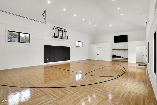 $2,290,000 | 3961 Chapel Hill Court, Bargersville, IN 46106