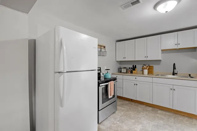 $3,500 | 31 Water Street, Bradford, NH 03221