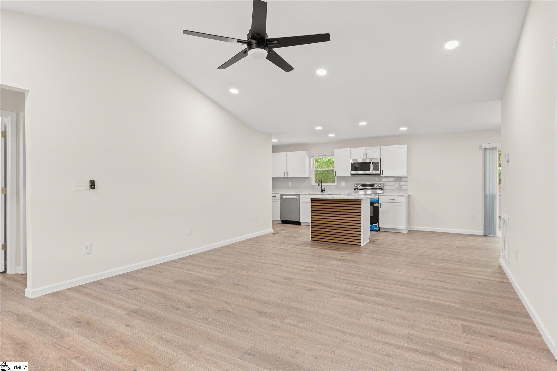 750 Cherokee Road Pelzer, SC 29669 - Photo 11 of 48